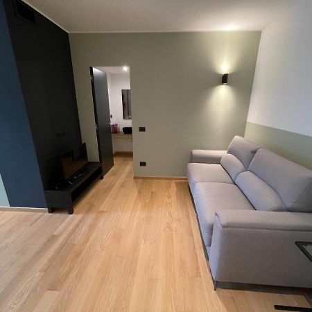 Bnb Capital Milano Central Station - Sage Milão Exterior foto
