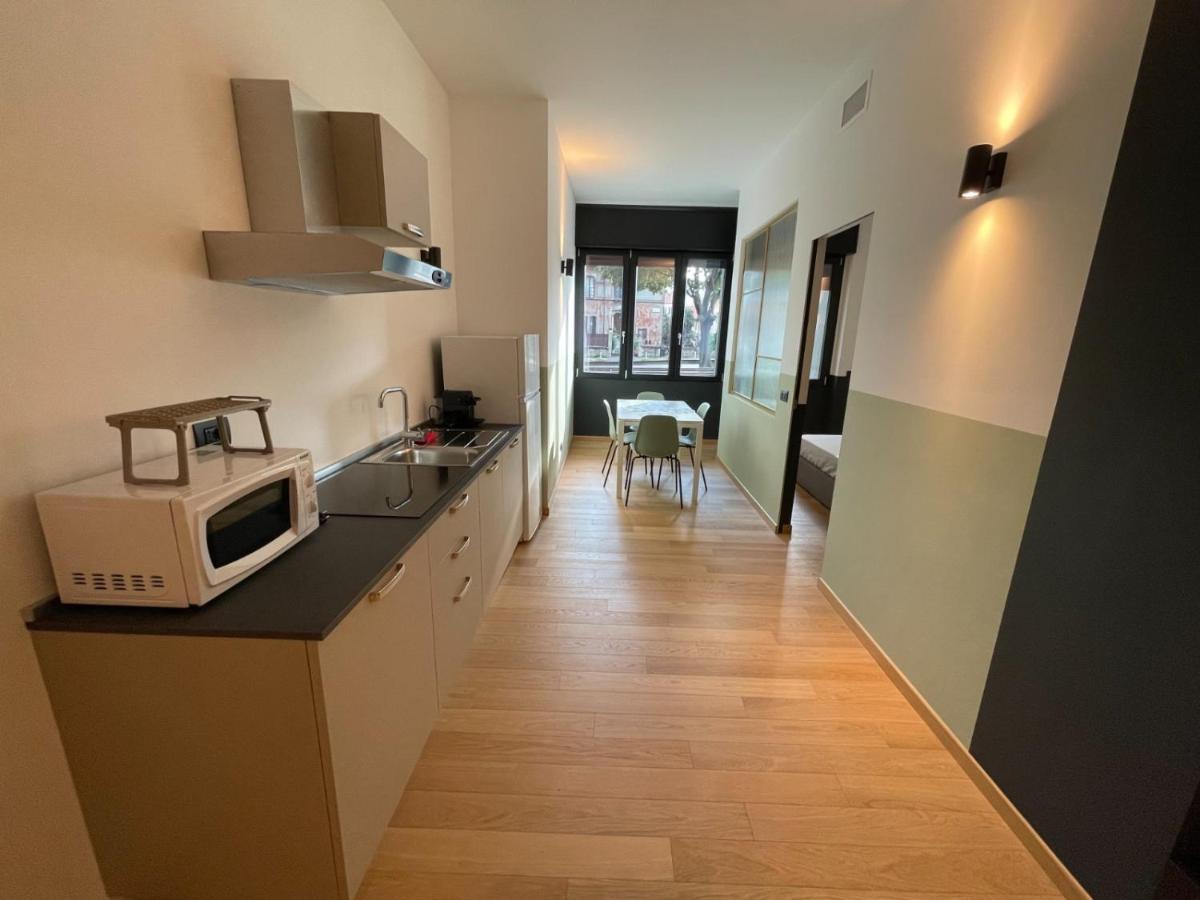 Bnb Capital Milano Central Station - Sage Milão Exterior foto